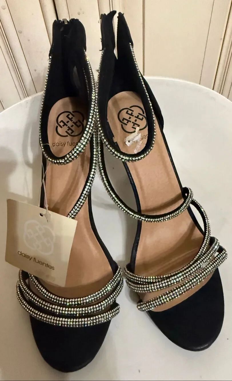 Daisy Fuentes Women’s Vegan Leather Rhinestone Strappy Heels Black Size 9 NWT